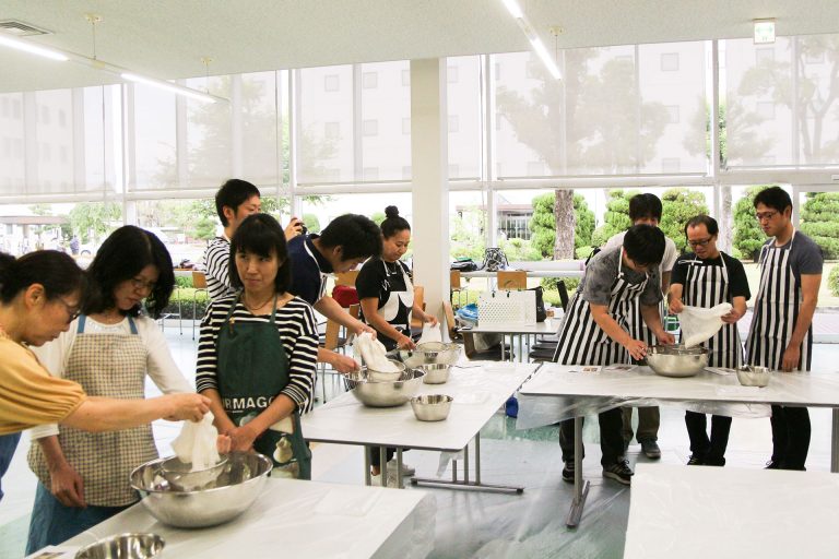 堺市・平井子ども会様 出張手打ちうどん作り体験 2016年6月5日 20170606-1.jpg – イリコスキー製麺所