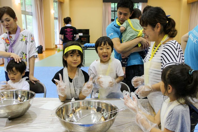 堺市・平井子ども会様 出張手打ちうどん作り体験 2016年6月5日 20170625-27.jpg – イリコスキー製麺所