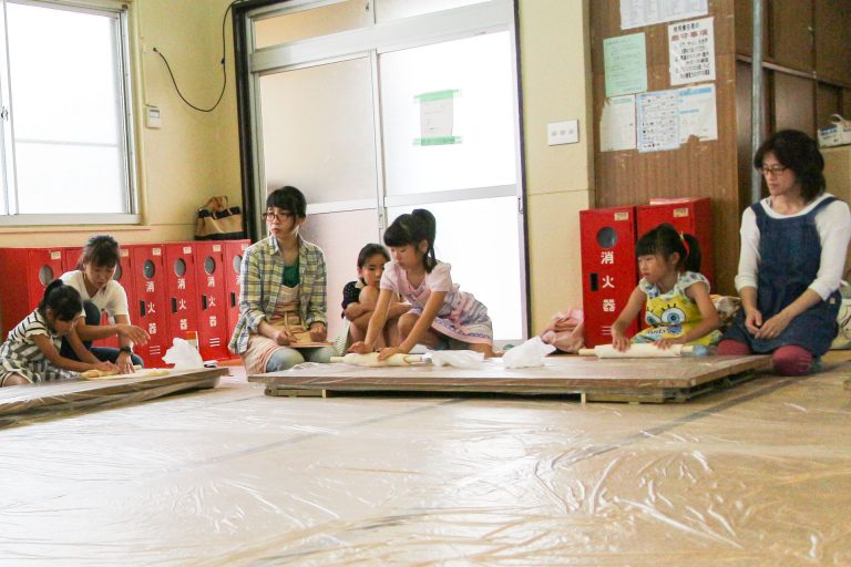 堺市・平井子ども会様 出張手打ちうどん作り体験 2016年6月5日 20170701-7-1.jpg – イリコスキー製麺所