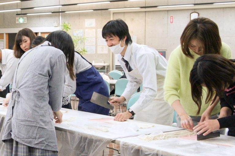 株式会社クボタ 本社阪神事務所さま@兵庫県尼崎市 出張手打ちうどん作り体験 2017年12月14日 20171214-14.jpg – イリコスキー製麺所