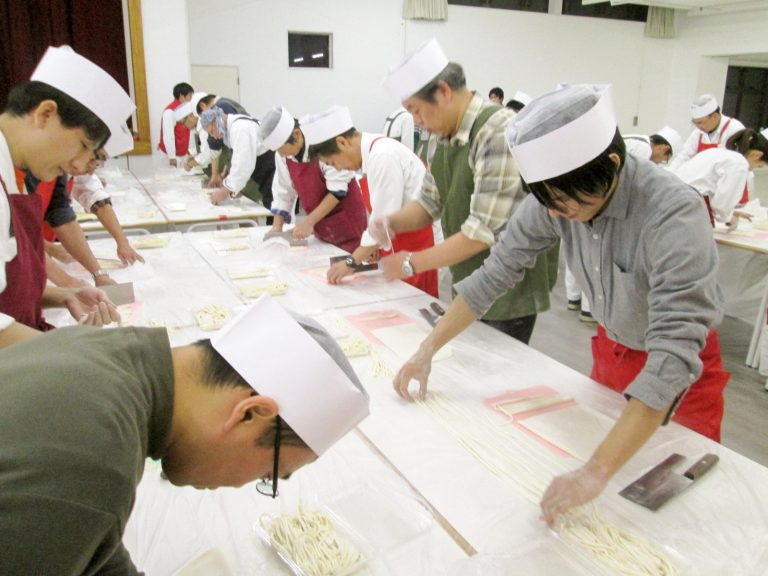 株式会社クボタ 本社阪神事務所さま@兵庫県尼崎市 出張手打ちうどん作り体験 2017年12月14日 20180124-7.jpg – イリコスキー製麺所
