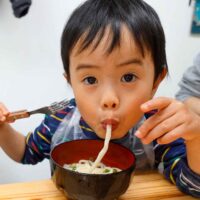 うどん、おかわり！とてもおいしそうに召し上がっていただきました