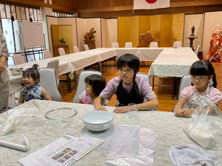 大阪市立豊里小学校PTA様＠大阪市東淀川区 出張手打ちうどん作り体験 2022年7月7日 7c6462d64f4e637a41ac84fe5e0eb6d4.jpg – イリコスキー製麺所