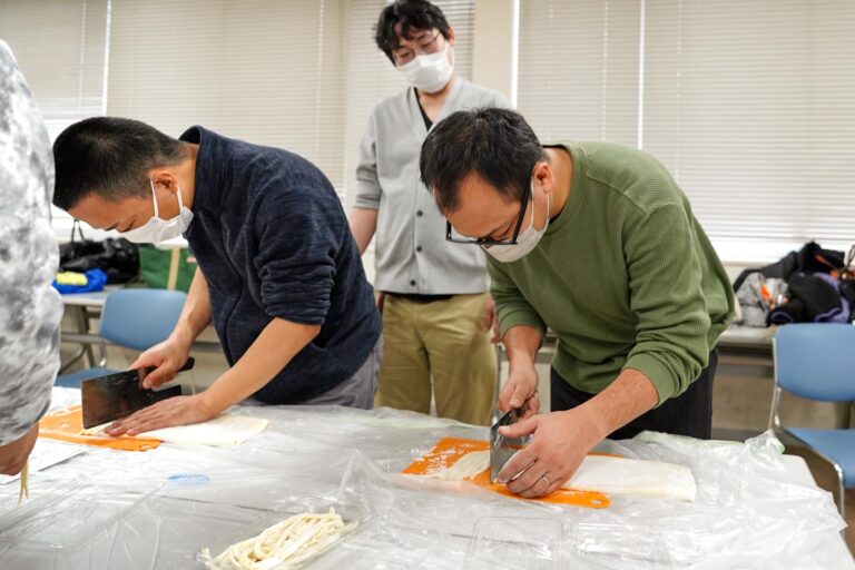 大阪市立豊里小学校PTA様＠大阪市東淀川区 出張手打ちうどん作り体験 2022年7月7日 A7C09572.jpg – イリコスキー製麺所